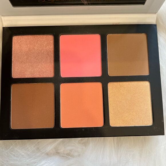 Lilly Lashes x Sephora CEO / Goal Digger Face Palette - Picture 5 of 7